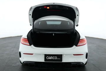 https://vehicle-cdn.autoleague.cloud/30675_61038636_16.jpg