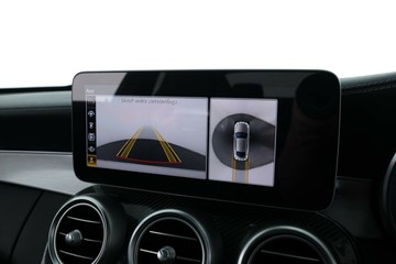 https://vehicle-cdn.autoleague.cloud/30675_61038636_27.jpg