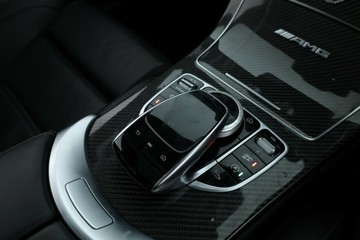 https://vehicle-cdn.autoleague.cloud/30675_61038636_31.jpg