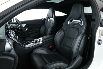 https://vehicle-cdn.autoleague.cloud/30675_61038636_33.jpg