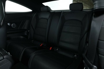 https://vehicle-cdn.autoleague.cloud/30675_61038636_35.jpg