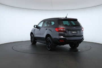 https://vehicle-cdn.autoleague.cloud/30675_61038657_13.jpg