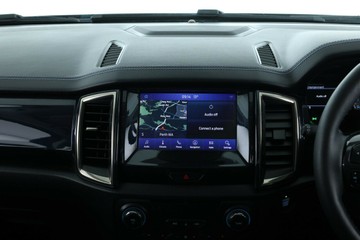 https://vehicle-cdn.autoleague.cloud/30675_61038657_25.jpg