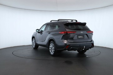 https://vehicle-cdn.autoleague.cloud/30675_61038665_13.jpg
