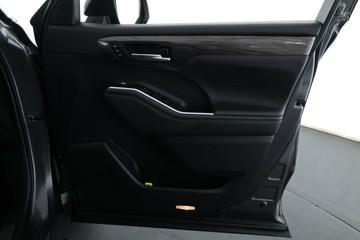 https://vehicle-cdn.autoleague.cloud/30675_61038665_19.jpg