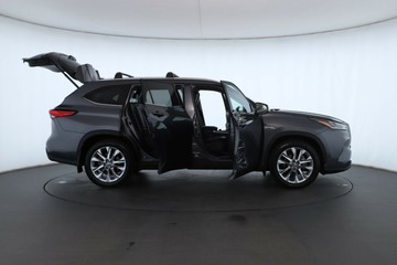 https://vehicle-cdn.autoleague.cloud/30675_61038665_2.jpg