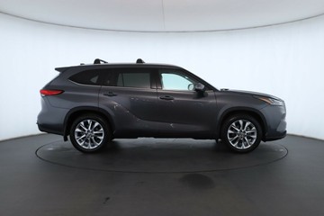 https://vehicle-cdn.autoleague.cloud/30675_61038665_3.jpg