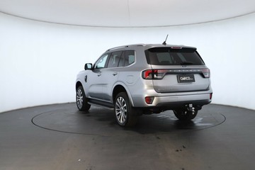 https://vehicle-cdn.autoleague.cloud/30675_61038666_13.jpg