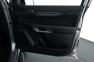 https://vehicle-cdn.autoleague.cloud/30675_61038666_19.jpg