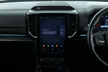 https://vehicle-cdn.autoleague.cloud/30675_61038666_25.jpg