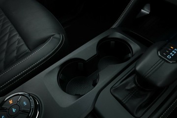 https://vehicle-cdn.autoleague.cloud/30675_61038666_29.jpg