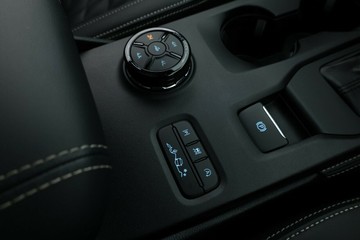 https://vehicle-cdn.autoleague.cloud/30675_61038666_30.jpg