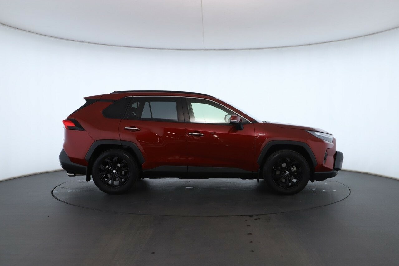 Toyota Rav4 image 3