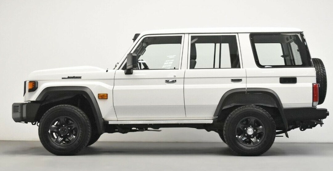 Toyota Landcruiser image 1