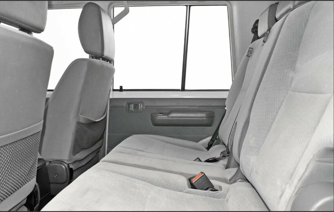 Toyota Landcruiser image 4
