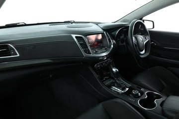 https://vehicle-cdn.autoleague.cloud/30675_61038756_25.jpg
