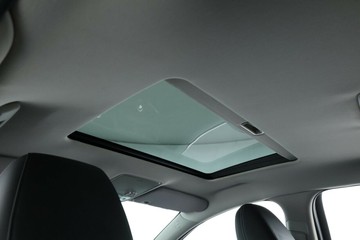 https://vehicle-cdn.autoleague.cloud/30675_61038756_27.jpg