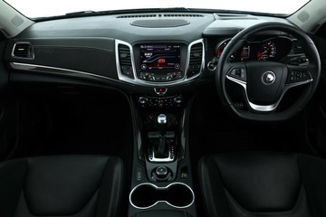 https://vehicle-cdn.autoleague.cloud/30675_61038756_28.jpg