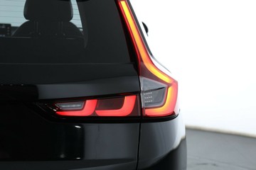 https://vehicle-cdn.autoleague.cloud/30675_61038770_15.jpg