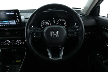 https://vehicle-cdn.autoleague.cloud/30675_61038770_22.jpg