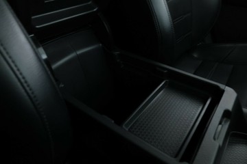 https://vehicle-cdn.autoleague.cloud/30675_61038770_33.jpg