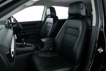 https://vehicle-cdn.autoleague.cloud/30675_61038770_34.jpg