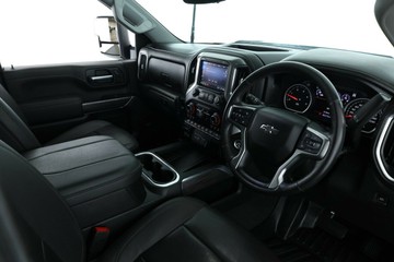 https://vehicle-cdn.autoleague.cloud/30675_61038786_21.jpg