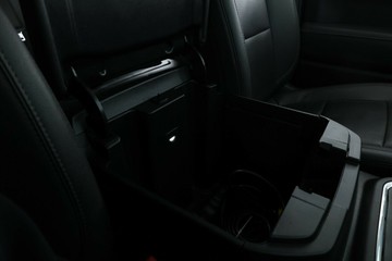 https://vehicle-cdn.autoleague.cloud/30675_61038786_32.jpg