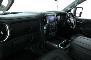 https://vehicle-cdn.autoleague.cloud/30675_61038786_34.jpg