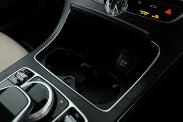 https://vehicle-cdn.autoleague.cloud/30675_61038805_28.jpg