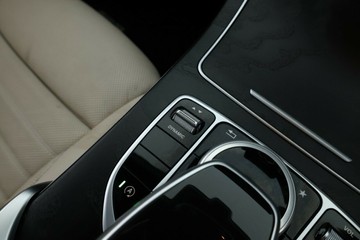 https://vehicle-cdn.autoleague.cloud/30675_61038805_30.jpg