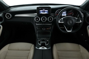 https://vehicle-cdn.autoleague.cloud/30675_61038805_35.jpg
