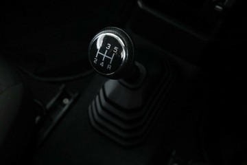https://vehicle-cdn.autoleague.cloud/30675_61038806_28.jpg