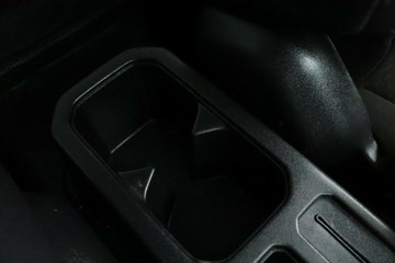 https://vehicle-cdn.autoleague.cloud/30675_61038806_30.jpg