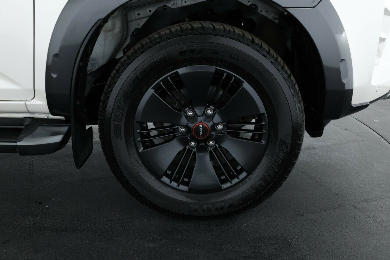 Isuzu D-max image 4
