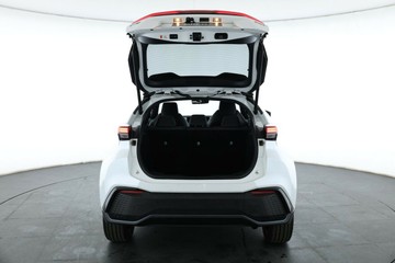 https://vehicle-cdn.autoleague.cloud/30675_61038886_15.jpg