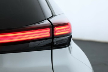 https://vehicle-cdn.autoleague.cloud/30675_61038886_17.jpg