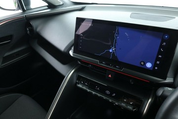 https://vehicle-cdn.autoleague.cloud/30675_61038886_24.jpg