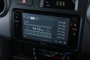 https://vehicle-cdn.autoleague.cloud/30675_61038923_24.jpg