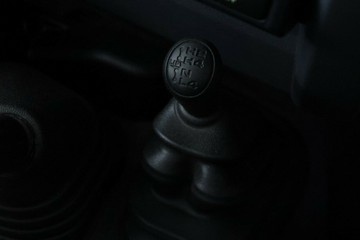 https://vehicle-cdn.autoleague.cloud/30675_61038923_28.jpg