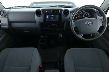 https://vehicle-cdn.autoleague.cloud/30675_61038923_35.jpg