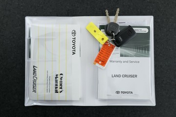 https://vehicle-cdn.autoleague.cloud/30675_61038923_36.jpg