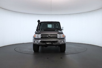 https://vehicle-cdn.autoleague.cloud/30675_61038923_6.jpg