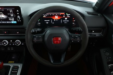 https://vehicle-cdn.autoleague.cloud/30675_61038944_20.jpg