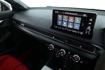 https://vehicle-cdn.autoleague.cloud/30675_61038944_22.jpg
