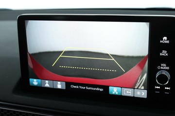 https://vehicle-cdn.autoleague.cloud/30675_61038944_26.jpg