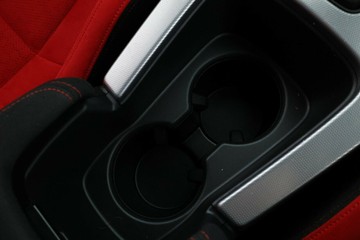 https://vehicle-cdn.autoleague.cloud/30675_61038944_30.jpg