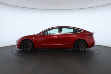 https://vehicle-cdn.autoleague.cloud/30675_61038978_12.jpg