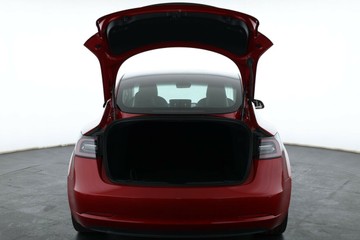 https://vehicle-cdn.autoleague.cloud/30675_61038978_16.jpg