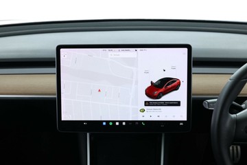 https://vehicle-cdn.autoleague.cloud/30675_61038978_24.jpg